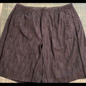 Lululemon Pace Breaker 10” inseam with liner